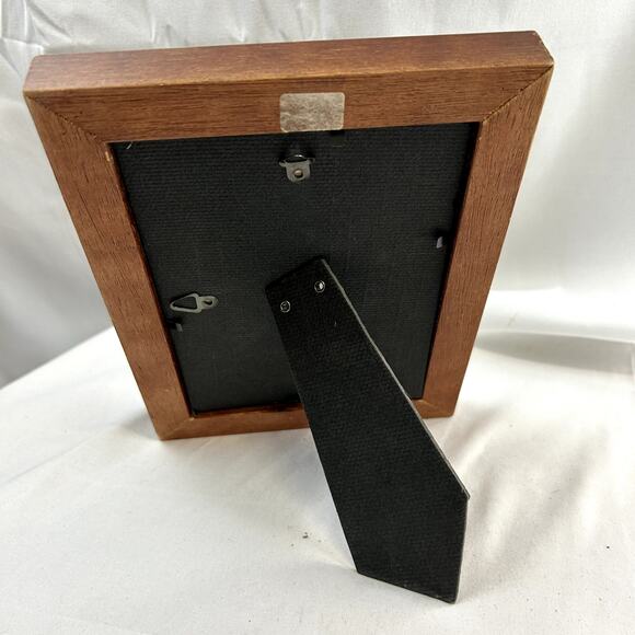 Picture in Frame 6 x 8" when Two Hearts as One Unite, the Road is Short + - Picture 2 of 4